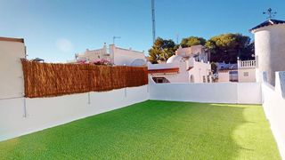 Casa pareada en venta en Campos de Golf - Villa Martin - Los Dolses en Orihuela