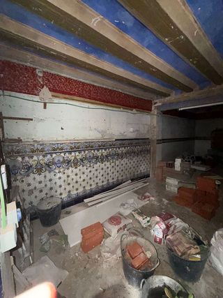 Local comercial en venta en El Cabanyal- El Canyamelar en Valencia