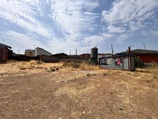 Solar en venta en Villa del Prado