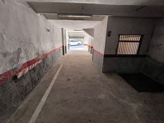 Garaje en venta en Cervelló
