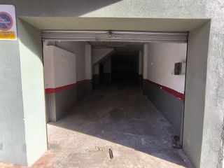 Garaje en venta en Cervelló