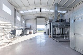 Nave industrial en venta en Las Flores - Huerta en Gabias (Las)