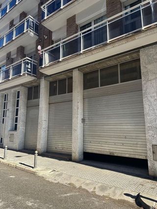 Local comercial en venta en Plaça Catalunya en Manresa
