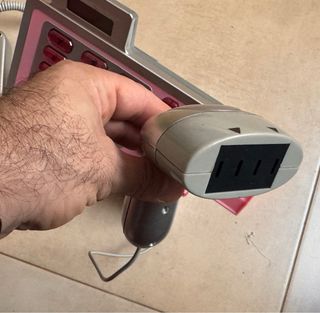 Máquina registradora de juguete rosa