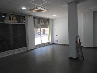 Local comercial en alquiler en El Carmen en Murcia