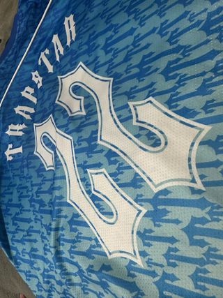 Camiseta Trapstar Azul y Blanca