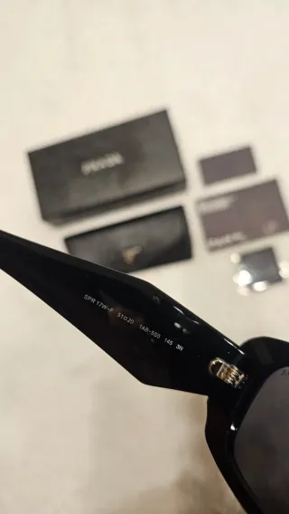 Occhiali da sole Prada neri