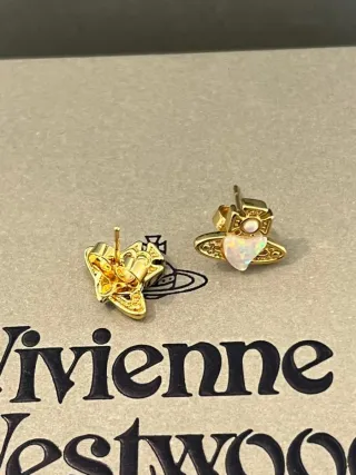 Pendientes Vivienne Westwood Corazón Ópalo Dorado