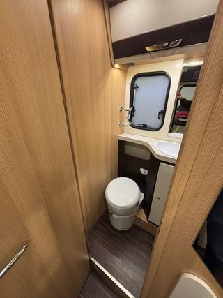 MC LOUIS GLAMYS 322 2023