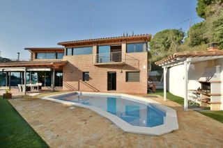 Chalet en venta en Arenys de Mar