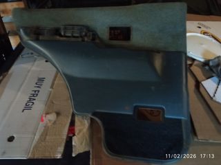 Paneles puertas Nissan Terrano 1