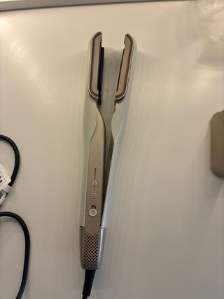 Plancha y secador Cecotec 106000 RPM 2 en 1