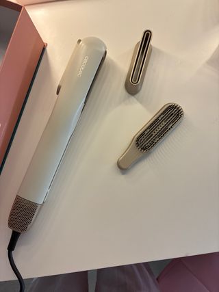 Plancha y secador Cecotec 106000 RPM 2 en 1