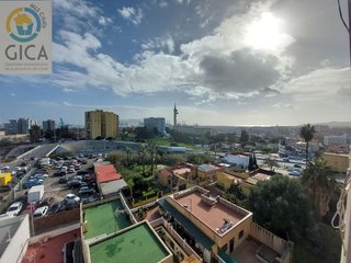 Piso en venta en La Granja-La Colina-Los Pastores en Algeciras