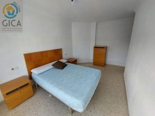 Piso en venta en La Granja-La Colina-Los Pastores en Algeciras