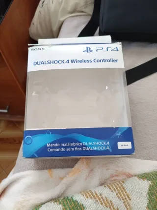 Caja Mando PS4 DUALSHOCK 4 Sony Jet Black