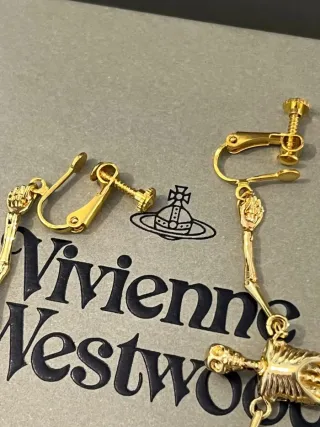 Pendientes Vivienne Westwood Esqueleto Dorado