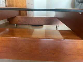 Mesa de centro madera cerezo con ruedas