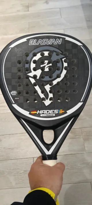 Pala de pádel Hades Premium