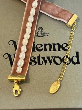 Collar Vivienne Westwood perlas y oro