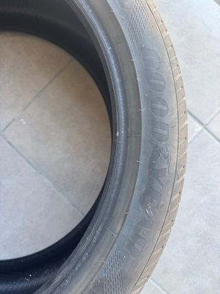 Good Year 255/40 R20 eagle F1 (Tesla tire)