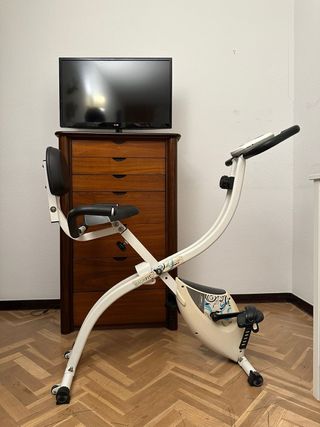 Bicicleta Estática Reclinable BACKFIT