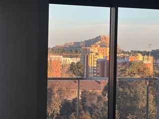 Piso en alquiler en Paus - Poligono San Blas en Alicante