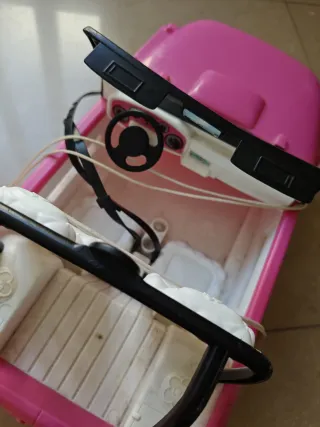 Coche rosa Barbie