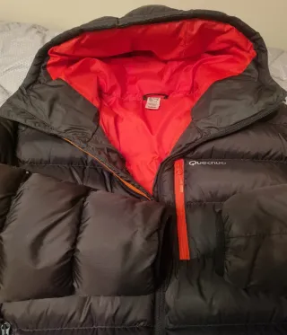 Abrigo plumas hombre ,Quechua 700 cuins.Bionnassay