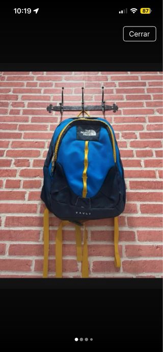 Mochila The North Face Azul y Negra