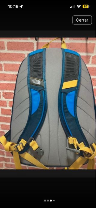 Mochila The North Face Azul y Negra