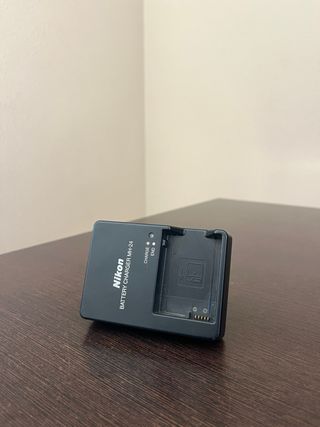 Nikon D3400 + 50mm 1.8G + 55-220mm – Pack completo