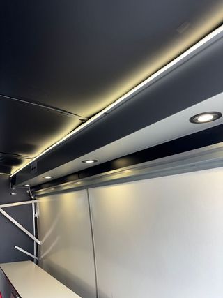 Mercedes-Benz Sprinter 2012