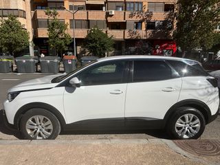 Peugeot 3008 SUV, 2018 con 123k km