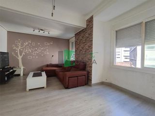 Piso en venta en Centro en Ourense