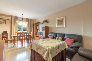 Casa adosada en venta en Maracena