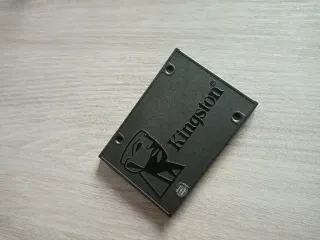 Disco Duro SSD Kingston 240 GB