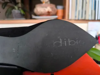 Zapatos de tacón negros