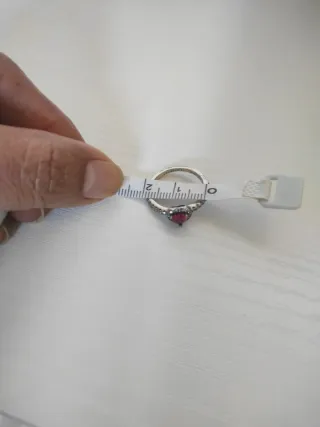 Anillo Pandora Corazón Rosa fuerte. Es talla 52.