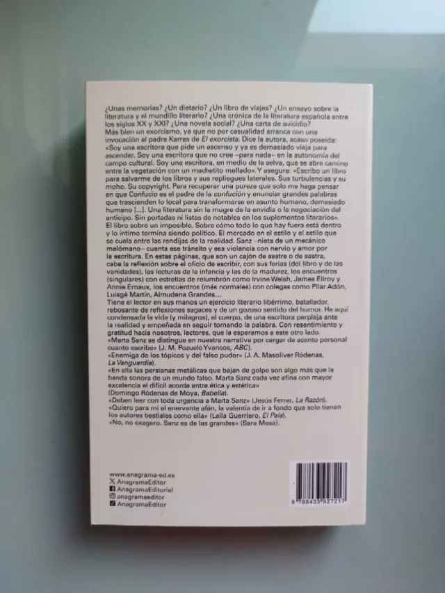Los íntimos, Marta Sanz