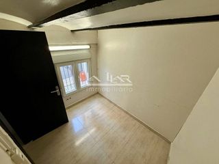 Local comercial en venta en Santa Clara-Caputxins-Hospital en Vic