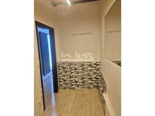 Local comercial en venta en Santa Clara-Caputxins-Hospital en Vic