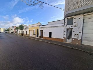 Chalet en venta en Montijo