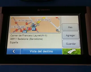 GPS Navman con cargador