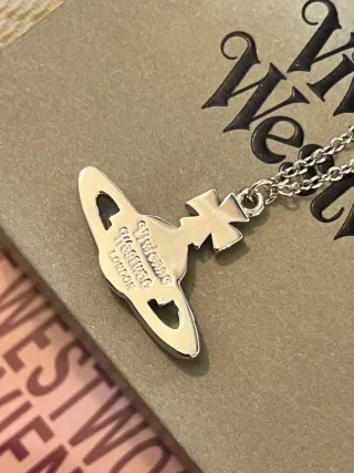 Collar Vivienne Westwood Plata