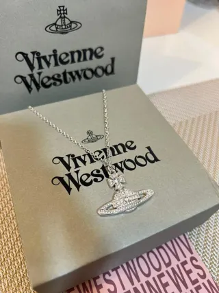 Collar Vivienne Westwood Plata