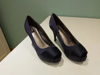 Zapatos de tacón azul marino talla 38