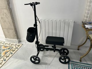 Andador de rodilla PEPE, alternativa a muletas.