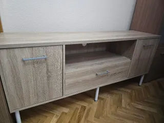 Mueble TV salón/dormitorio madera y metal.