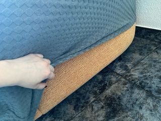 Sofá de 2 plazas con funda gris